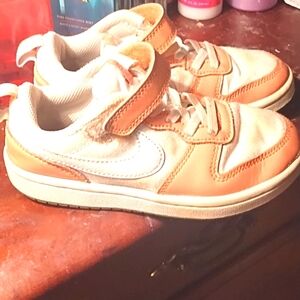 Girls Nike shoes